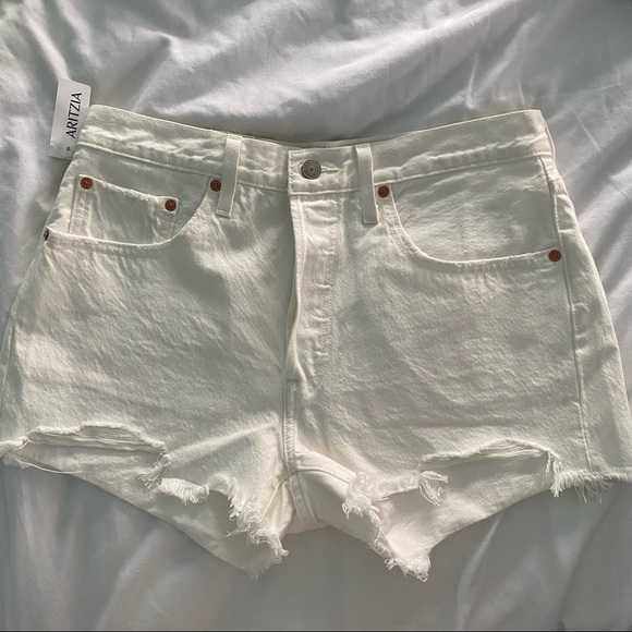 BNTW Levi’s 501 Shorts High Rise White - Picture 1 of 4